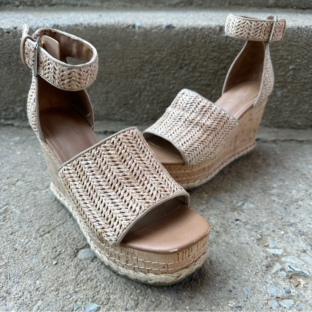 Universal Thread Raffia Woven Ankle Strap Espadrille Cork Wedge Sandals 8